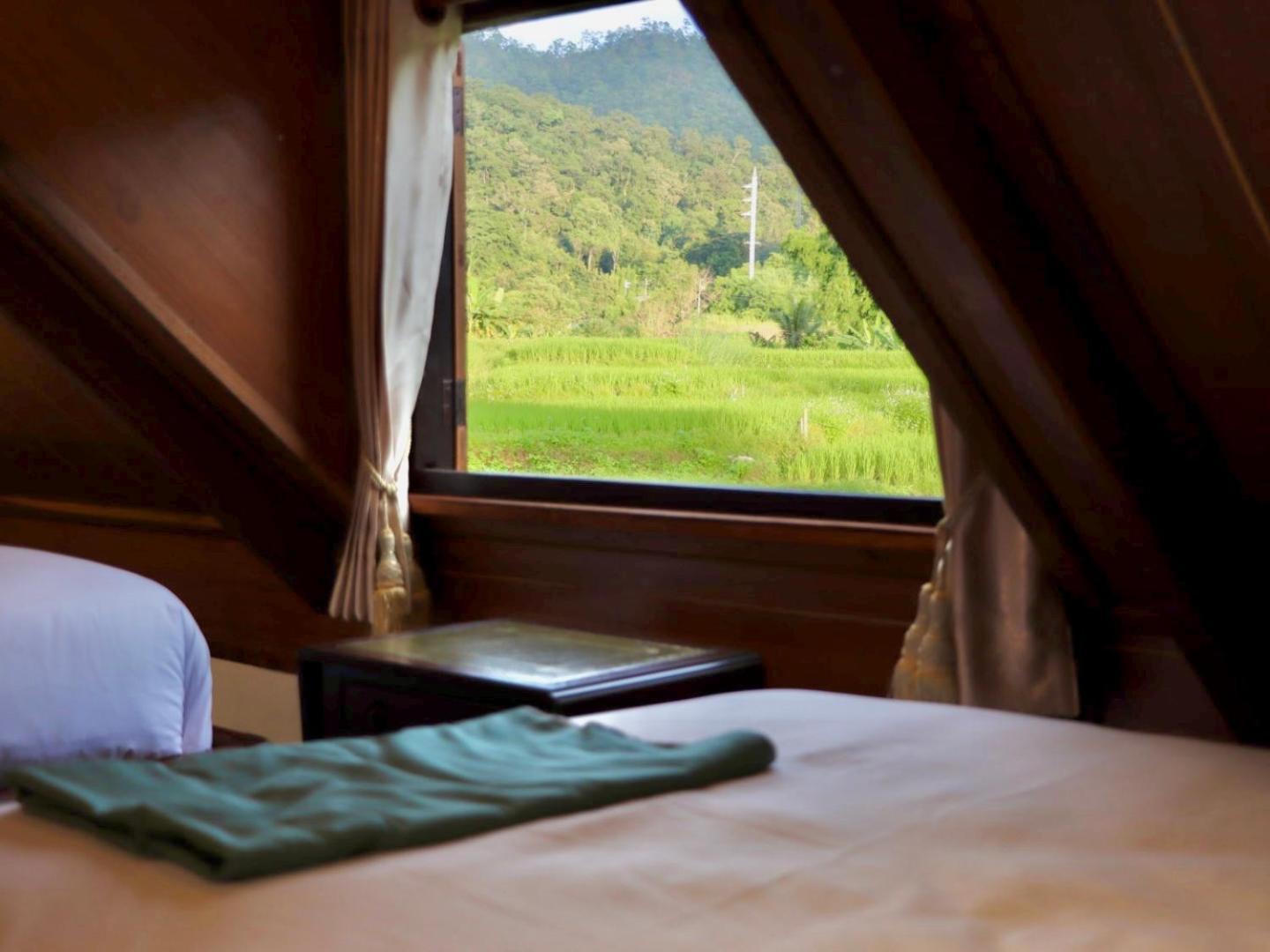 Ban Keawmora Hotel Pang Mapha Bagian luar foto