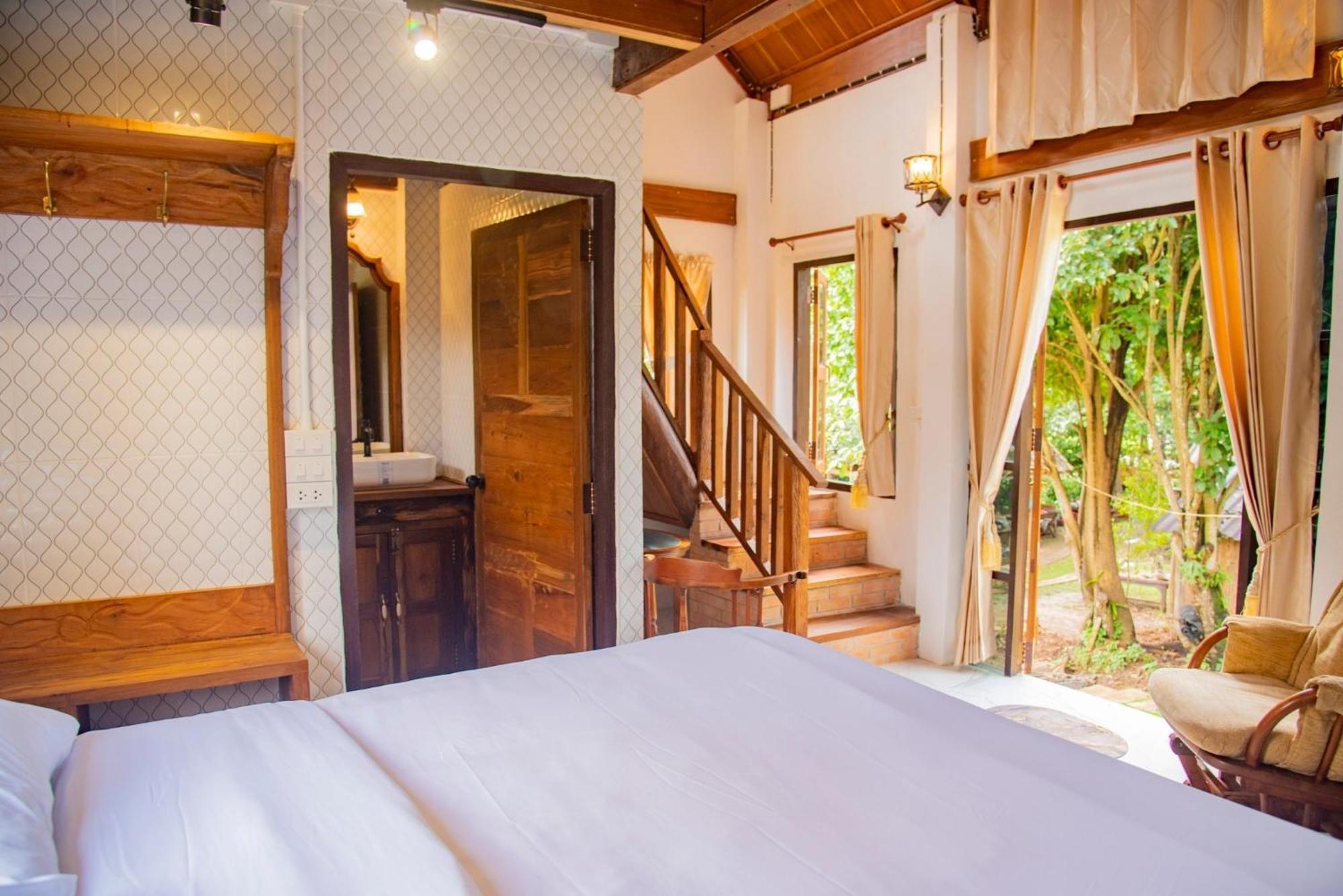 Ban Keawmora Hotel Pang Mapha Bagian luar foto