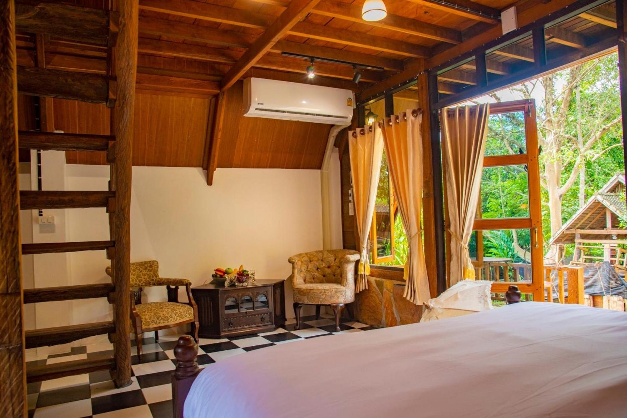 Ban Keawmora Hotel Pang Mapha Bagian luar foto